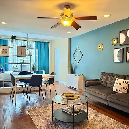 Downtown! 2Bd City View Onsite Parking King Lm809